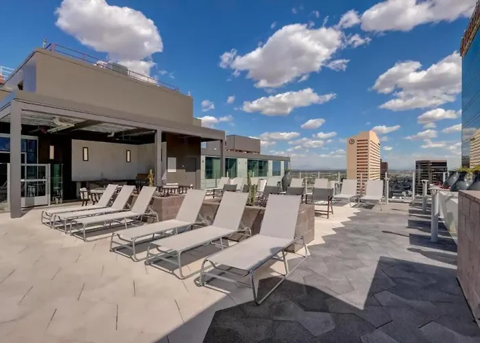 Boulevard Highrise Stu Sky Pool Parking Gym 23 *