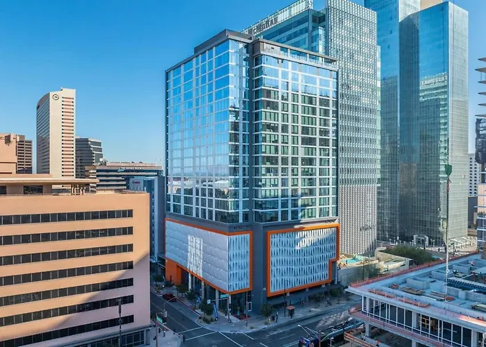 Boulevard Highrise Stu Sky Pool Parking Gym 23 Phoenix