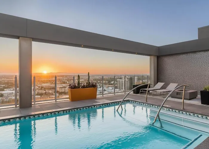 Boulevard Highrise Stu Sky Pool Parking Gym 23